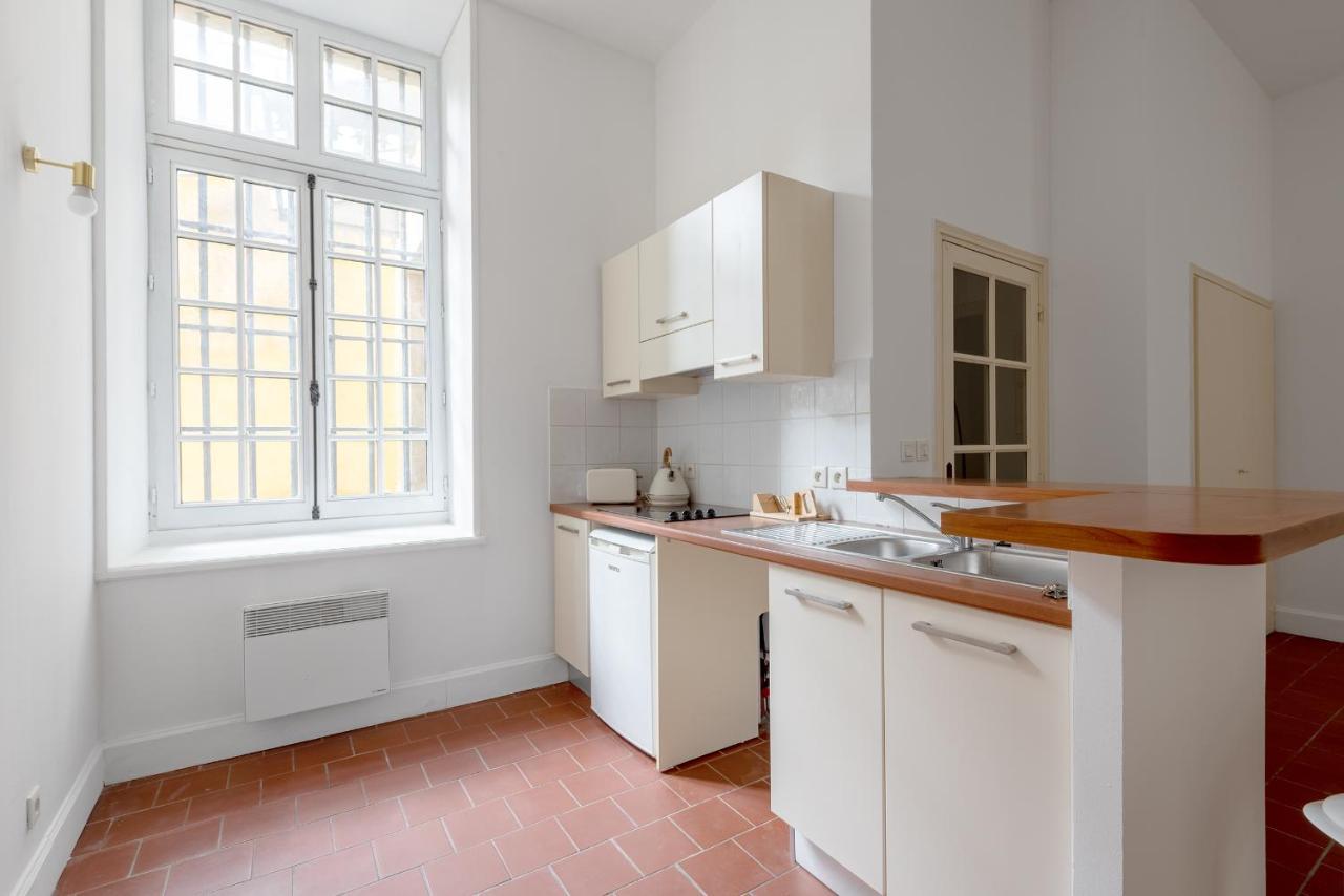 Superbe Appartement Avec Cour Dans La Bastide Каркассон Экстерьер фото